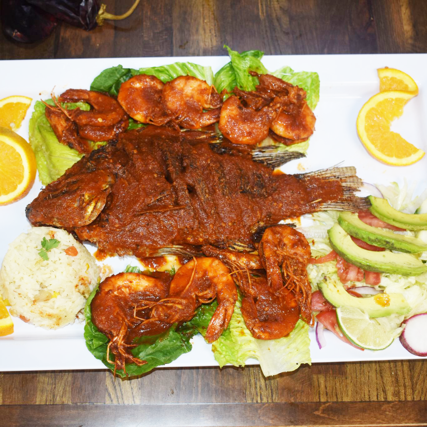 Mojarra a la Diabla con Camarones